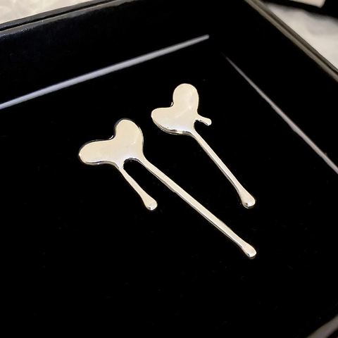 Liquid Metal Lava Heart Asymmetric Dangle Earrings With Silver Earring Post Minimalist Trendy Fashion For Women