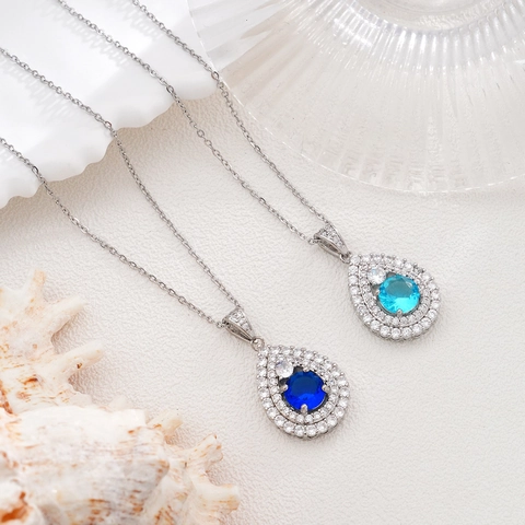 Elegante Collana con Ciondolo a Goccia in Rame e Zirconia per Donna Catena da Clavicola di Lusso Gioielli di Moda Regalo
