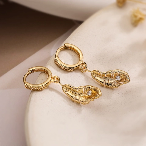 Feather Pendant Hoop Earrings Zircon Inlaid Copper Gold Plated Elegant Commuting Jewelry For Women Fashion Retro