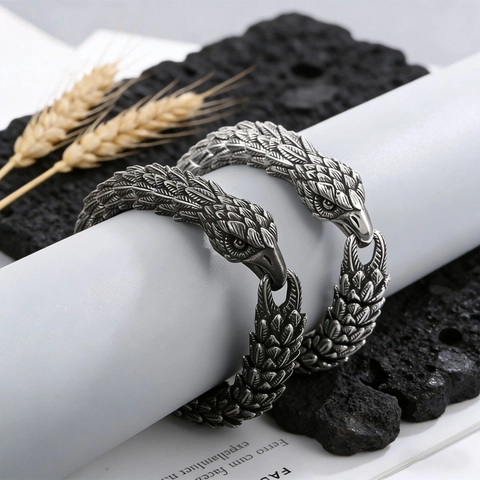 Eagle Head Stainless Steel Bracelet Vintage Punk Biker Jewelry Men's Wristband Feather Texture Retro Style