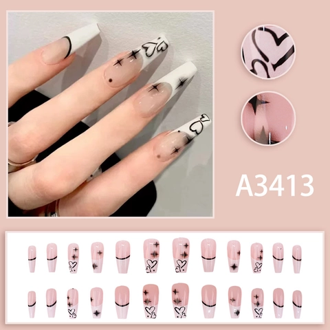 Lange Coffin Press On Nägel Nude Rosa Mit Schwarzen Französischen Herz Und Stern Mustern Glänzende Kunststoff Kunstnägel