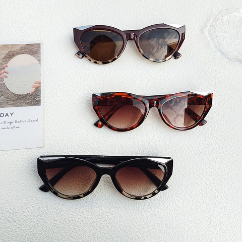 Occhiali Da Sole Cat Eye Moda Y2K Protezione UV400 Montatura In Resina Retro Per Donne Uomini Guida All'aperto