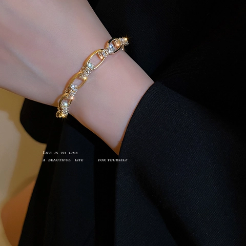 Golden Alloy Chain Link Bracelet Geometric Zircon Inlay Elegant Fashion Jewelry For Women Luxury Style