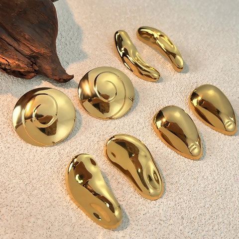 Minimalistische Geometrische Wassertropfen Ohrringe 18K Vergoldet 304 Edelstahl Spiegelglanz Mode Accessoires Damen