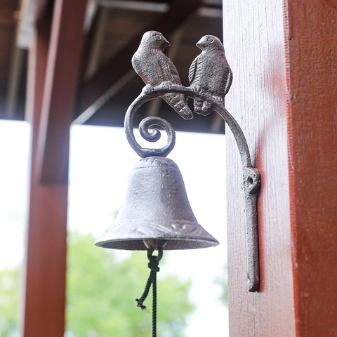 Vintage Cast Iron Wall Doorbell Bird Decorative Hanging Dinner Bell Pull Cord For Garden Patio Outdoor Retro Style