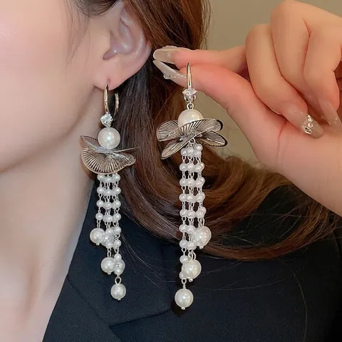 Elegante Lange Künstliche Perlen Quasten Ohrhänger Für Damen Legierung Fächer Design Mit Zirkon Und Silber Ohrstecker
