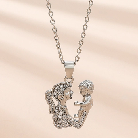 Alloy Zirconia Mother And Child Hugging Pendant Necklace For Women Gold Silver Fashion Jewelry Mother Day Gift