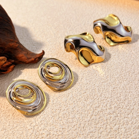 Irregular Liquid Metal Stud Earrings 18K Gold Plated Stainless Steel Two Tone Organic Fluid Spiral Geometric Design
