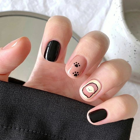 Süße Cartoon Hund Press On Nails Kurz Rund Falsche Nägel Mit Kleber Pfotenabdruck Für Frauen Süße Künstliche Nägel