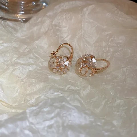 Bloem Cluster Hoop Oorbellen Met Zilveren Oorsteker Legering Strass Elegante Florale Sieraden Voor Dames