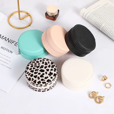 Portable Round Jewelry Box PU Leather Travel Case Organizer For Rings Earrings Necklaces Mini Zipper Storage Gift Women