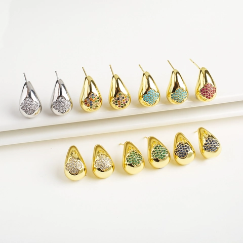Luxury Copper Zirconia Teardrop Stud Earrings With 18K Gold Post Clover Inlaid Water Drop Earrings For Women Fashion Jewelry