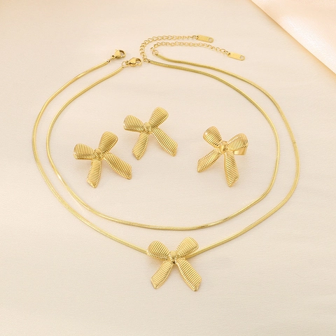 Schmuckset Schleife Herz Anhänger Doppelreihige Schlangenkette 18K Vergoldet Edelstahl Eleganter Stil Für Damen