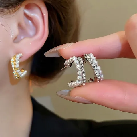 C-Shaped Hoop Earrings With Imitation Artificial Pearl Rhinestone Alloy Silver Earring Post French Vintage Elegant Jewelry