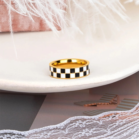 Checkerboard Band Ring Gold Plated Stainless Steel Black White Enamel Geometric Fashion Jewelry For Women Men