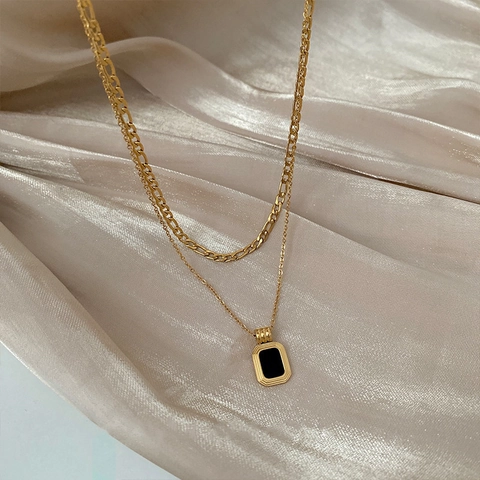 Double Layer Necklace Titanium Stainless Steel 18K Gold Plated Black Rectangle Pendant Figaro Chain French Retro Jewelry