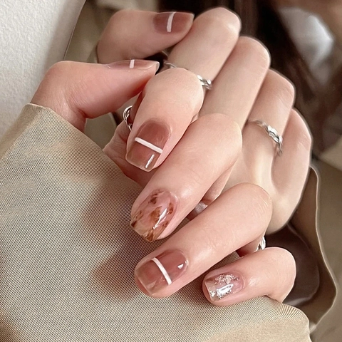 Press On Nails Red Tea Brown Marble Smudge White Lines Gold Foil Glossy Short Square Round Fake Nails For Women