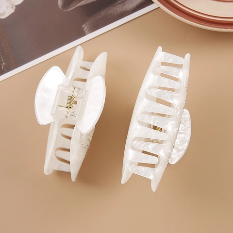 Large Acrylic Hair Claw Clip Rhinestone Bride Letter Marble Pattern Shark Clip For Women Bridal Wedding
