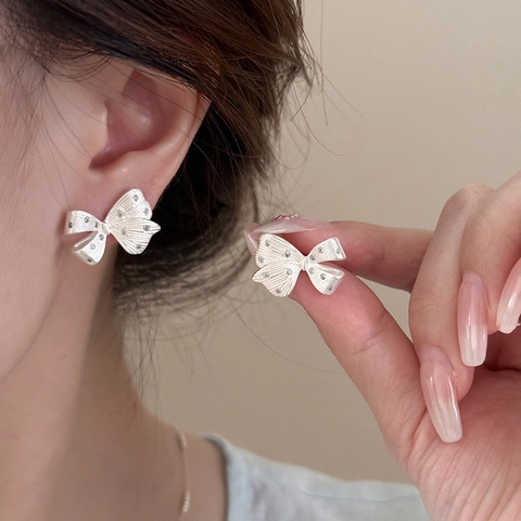 Schleife Ohrstecker Legierung Straßstein Mit Silbernem Ohrstift Süßer Minimalistischer Schmuck Für Damen