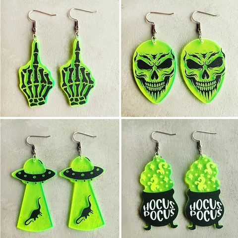Halloween Ohrhänger Fluoreszierendes Grün Acryl Gruselig Totenkopf UFO Alien Hexe Kessel Damen Party Gotischer Schmuck