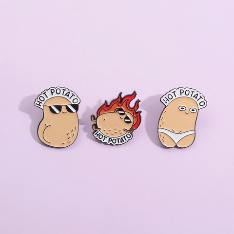 Épinglette en Émail Patate Chaude Dessin Animé Humour Broche Pomme de Terre Humanisée Badge en Alliage Peint pour Sac à Dos Vêtements Unisexe