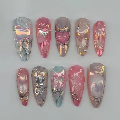 Silver Chrome 3D Herz Schmetterling Press On Nails Lange Mandelform Gradient Sweet Cool Y2K Abnehmbare Kunstnägel