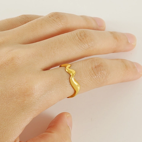 Onregelmatige Golf Open Ring 18K Verguld Roestvrij Staal Verstelbaar Minimalistisch Geometrisch Vingerjuweel Voor Vrouwen