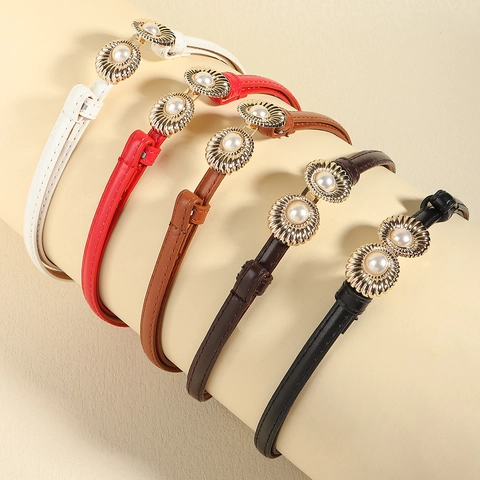 Cintura Sottile Donna In Pelle PU Fibbia Perla Artificial Lega Regolabile Senza Fori Cinturino Vita Sottile Per Abiti Elegante Versatile