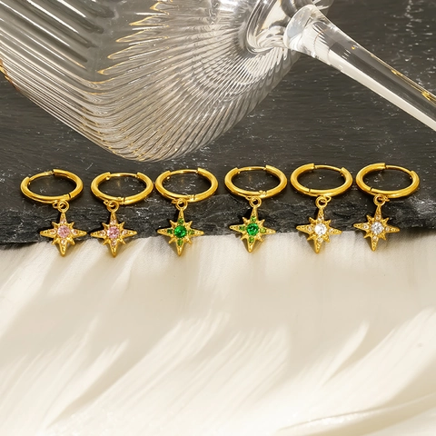 Orecchini A Cerchio Huggie A Stella Acciaio Inossidabile 304 Placcato Oro 18K Con Pendente A Stella In Zircone Per Donna