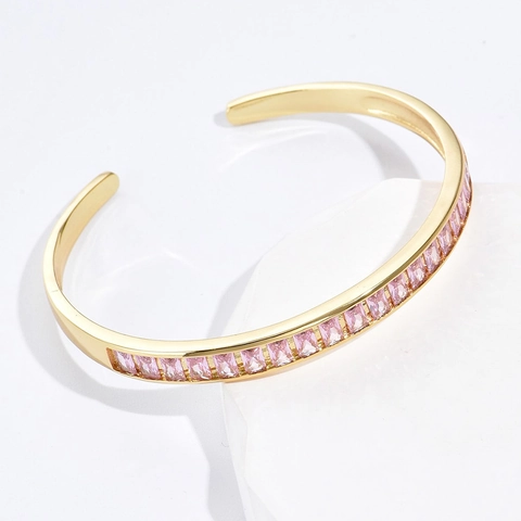 Mode Damen Offener Armreif Vergoldetes Kupfer Armband Mit Rechteckigem Zirkonia Geometrischer Pendler Schmuck