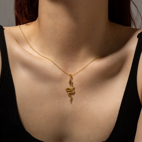 925 Sterling Silver Snake Pendant Necklace For Women 18K Gold Plated Personalized Fashion Jewelry Serpent Chain Necklace Gift