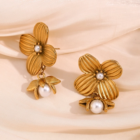 Flower Stud Earrings Stainless Steel 18K Gold Plated With Imitation Artificial Pearl Vintage Creative Fashion Jewelry For Women