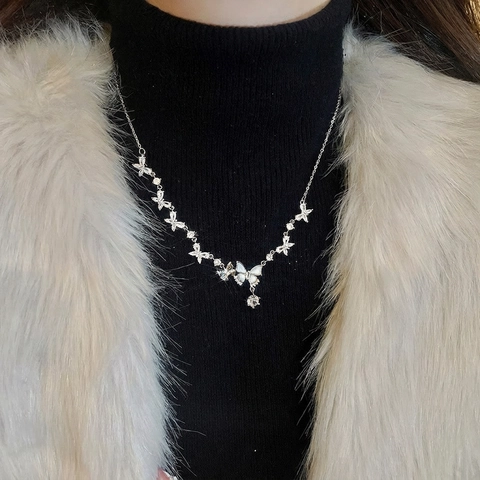 Collana Con Pendente A Farfalla Rame Con Zirconi E Madreperla Elegante Catena Da Clavicola Per Donna Tono Argento