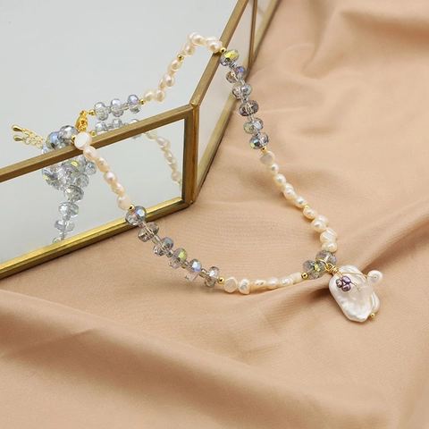 Barock Künstliche Perlenkette Natürliche Süßwasser Unregelmäßige Kristall Choker Mit 18K Vergoldetem Anhänger Für Damen Vintage