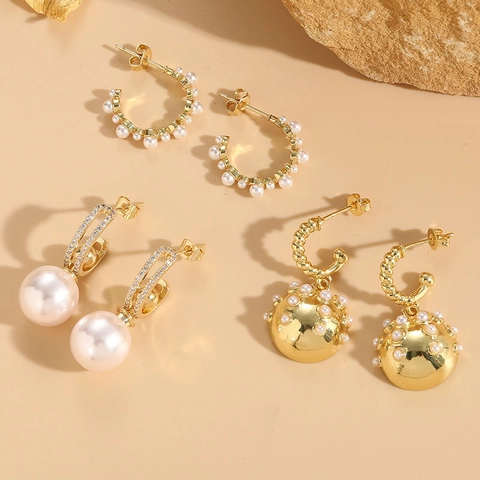 Pendientes de Gota Bohemios Geométricos Irregulares con Perla Artificial y Circonia Chapado en Oro de 14K Cobre Aros para Mujer Joyería de Lujo