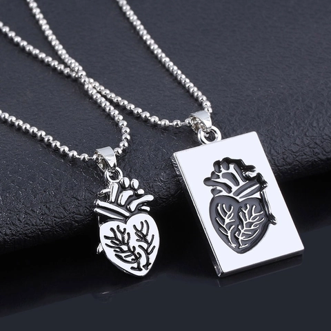 Collar Con Colgante De Corazón Anatómico Aleación Galvanizada Cadena De Bolas Moda Joyería Gótica Para Parejas Regalo De San Valentín