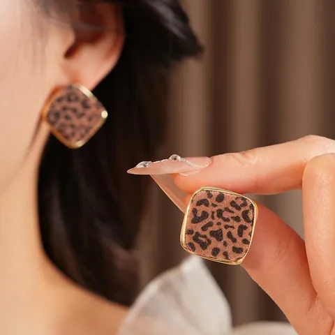 Retro Quadratische Leopard Muster Ohrstecker Legierung Mit Goldrahmen Und Silver Earring Post Für Frauen Mode