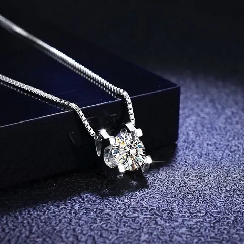Minimalist Bull Head Pendant Necklace For Women Copper Round Cut Zirconia Clavicle Box Chain Elegant Fashion Jewelry Gift