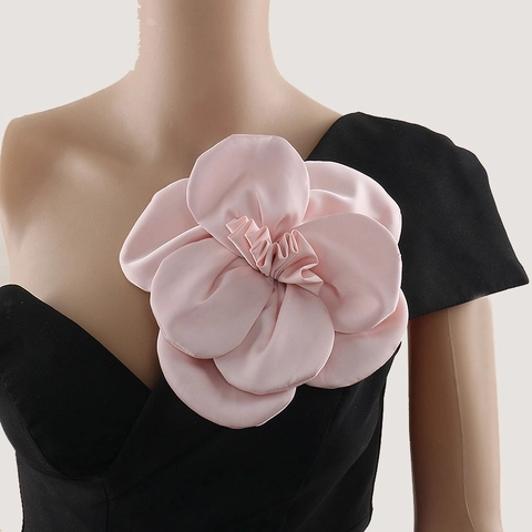 Large 3D Camellia Flower Brooch Pin Handmade Satin Fabric Floral Corsage For Wedding Party Dress Styling Accessories For Women