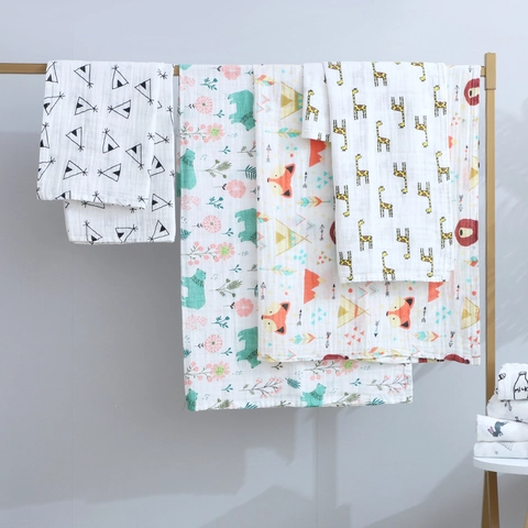 Newborn Muslin Swaddle Blanket Breathable Pure Cotton Gauze Wrap Cartoon Animal Print Soft Receiving Towel For Infants