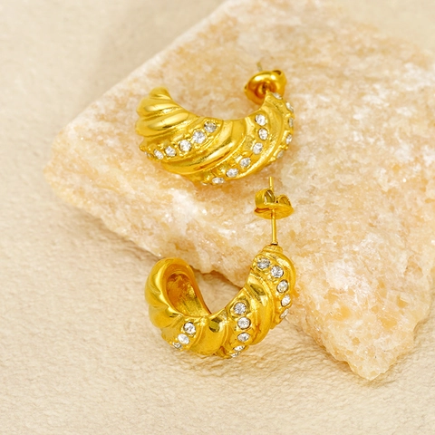 Pendientes De Aro En Forma De C De Acero Inoxidable Para Mujer Chapados En Oro Diseño De Croissant Torsonado Con Circonita