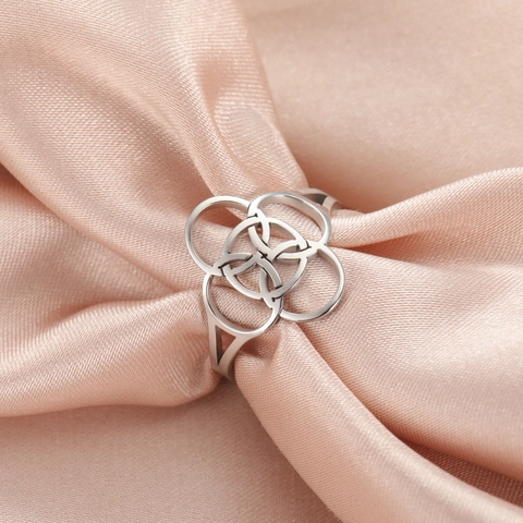 Bague Nœud Celtique Mode Acier Inoxydable Cercles Entrecroisés Découpe Bijoux Géométriques Accessoire Unisexe