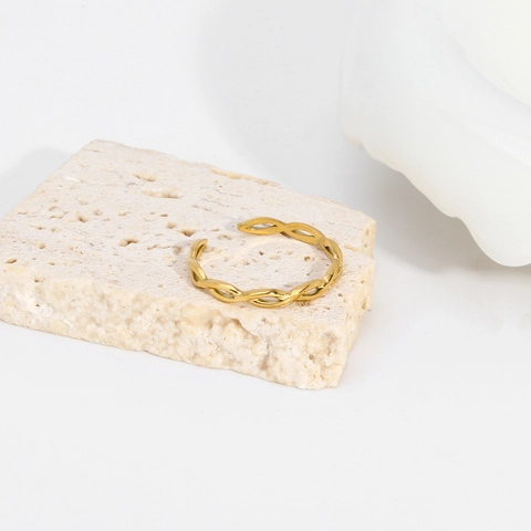 Bague Creuse Tressée Tissée En Acier Inoxydable Plaqué Or Ajustable Bijoux De Doigt Ouverts Pour Femmes Mode Minimaliste Chic