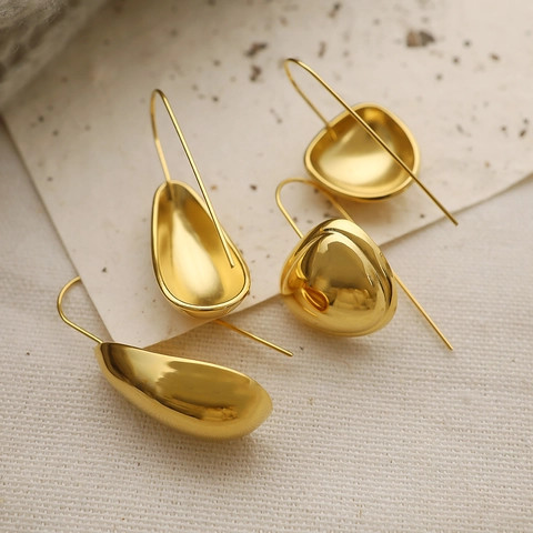 Chunky Wassertropfen Ohrringe Für Frauen 18K Vergoldet Edelstahl Hochglanzpoliert Minimalistisches Schmuckstück