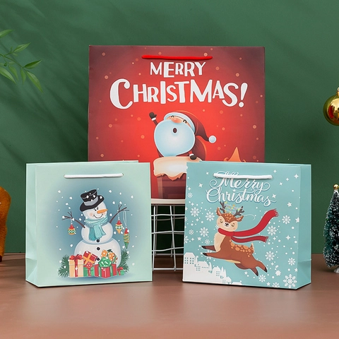 Weihnachts Geschenktüten Karton Tragbar Papier Verpackung Feiertage Santa Claus Schneemann Rentier Muster
