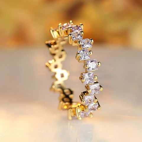 Gold Plated Copper Princess Cut Zirconia Eternity Ring For Women Square Blue Color Changing Wedding Band Finger Jewelry