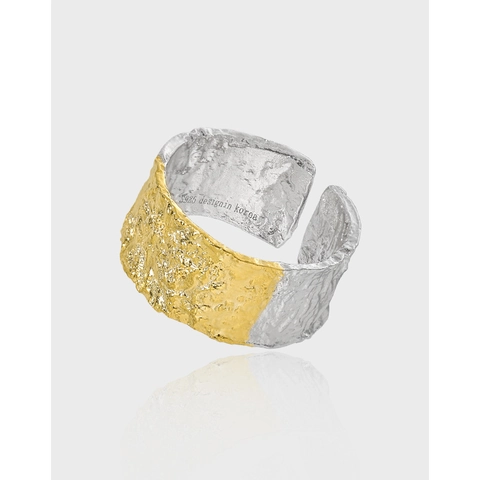 Korean Minimalist S925 Sterling Silver Wide Open Ring For Women Two-Tone Electroplated Lava Crinkled Foil Texture Adjustable Ring