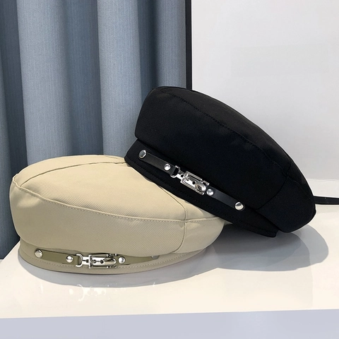 Vintage Cotton Beret Hat For Women Flat Top Newsboy Cap With Leather Strap Metal Buckle Solid Color Retro Painter Hat