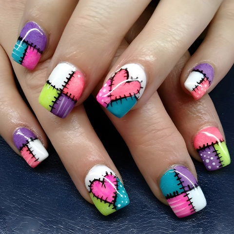 Multicolor Glossy Short Square Press On Nails With Heart Patchwork And Stitching Design Fashion Sweet Cool Decorative Fake Nails For Women