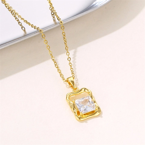 Square White Zircon Pendant Necklace 18K Gold Plated Stainless Steel Irregular Geometric Frame Clavicle Chain For Women